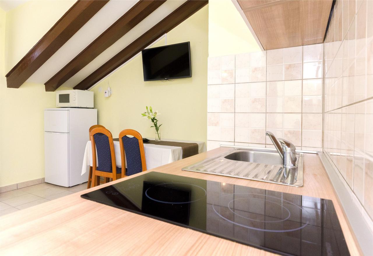 Apartments Toni Vodice Ngoại thất bức ảnh