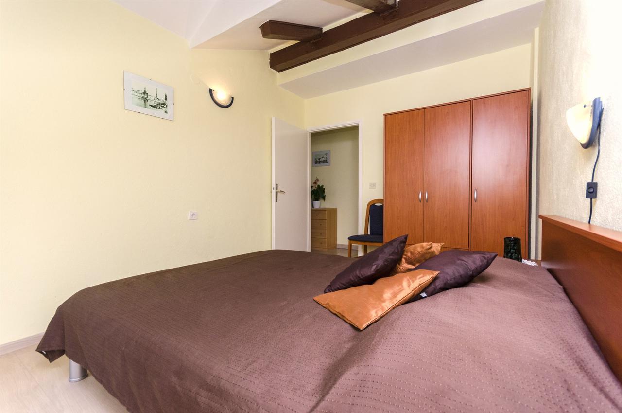 Apartments Toni Vodice Ngoại thất bức ảnh